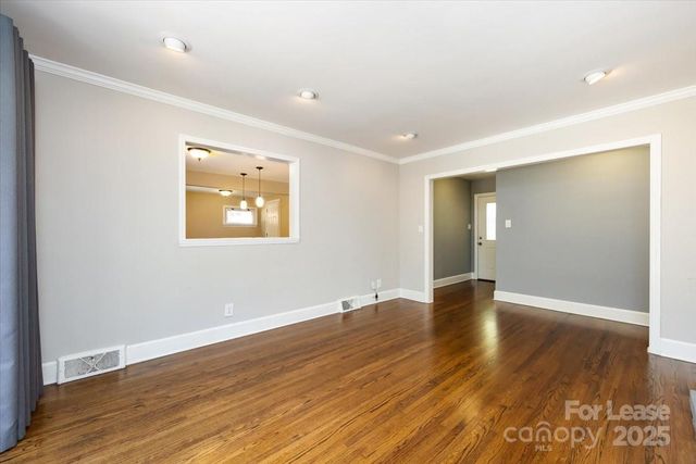 5400 Farmbrook Drive, Charlotte, NC 28210