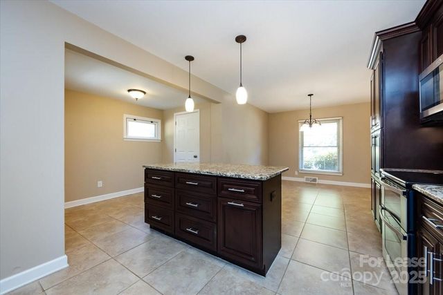 5400 Farmbrook Drive, Charlotte, NC 28210