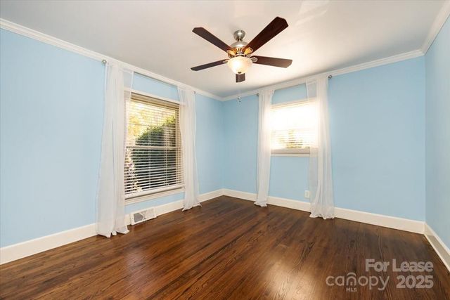 5400 Farmbrook Drive, Charlotte, NC 28210