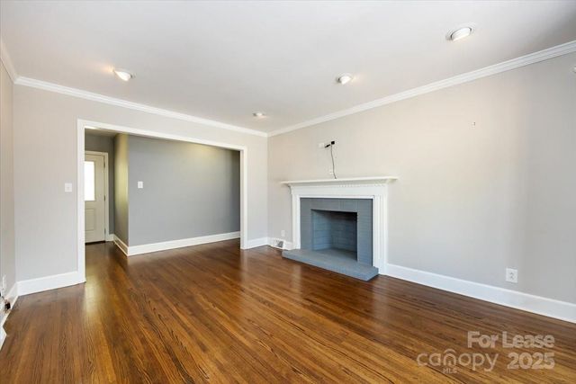 5400 Farmbrook Drive, Charlotte, NC 28210