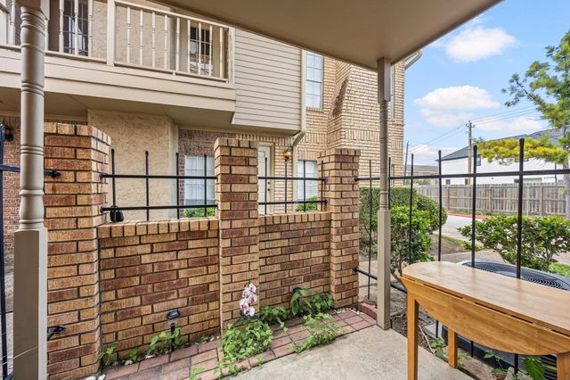 3600 Jeanetta Street 502, Houston, TX 77063