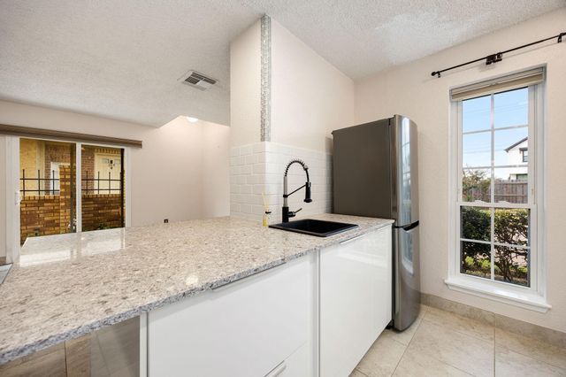 3600 Jeanetta Street 502, Houston, TX 77063