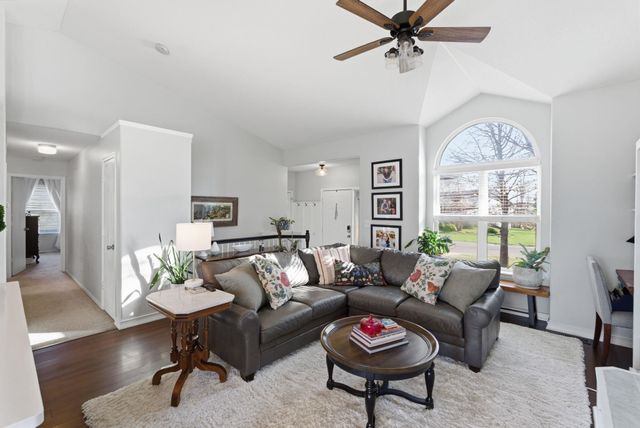 1922 N Beretta Ct, Andover, KS 67002