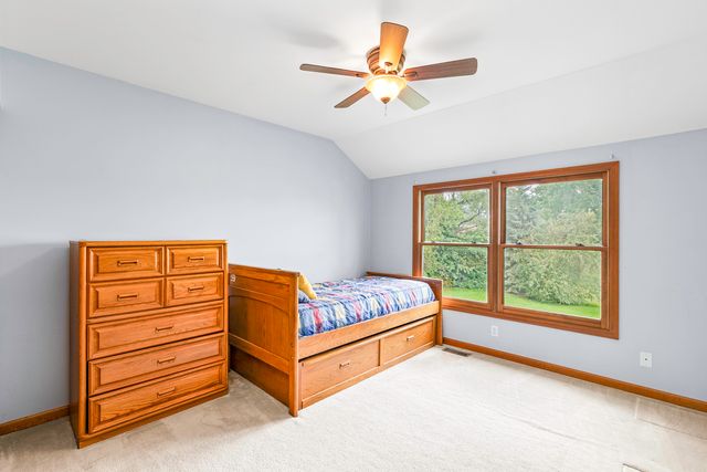 997 S Hampton Court, Aurora, IL 60506