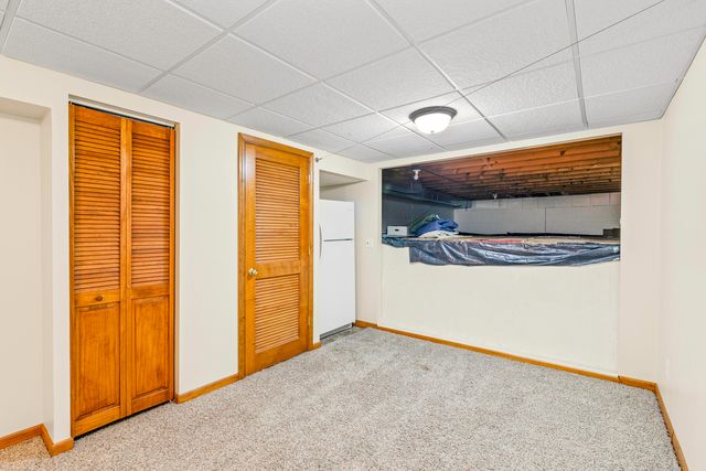 997 S Hampton Court, Aurora, IL 60506