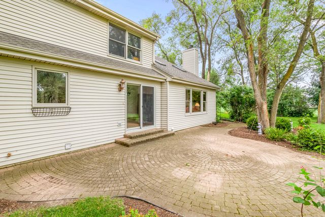 997 S Hampton Court, Aurora, IL 60506