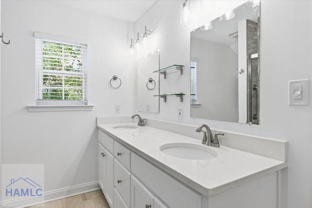 167 Landing Way, Richmond Hill, GA 31324