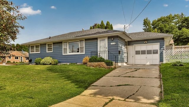 1401 10th Street NE, Rochester, MN 55906