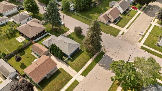 1401 10th Street NE, Rochester, MN 55906