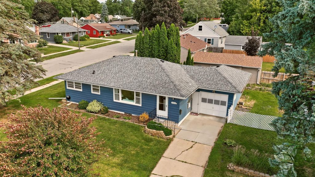 1401 10th Street NE, Rochester, MN 55906