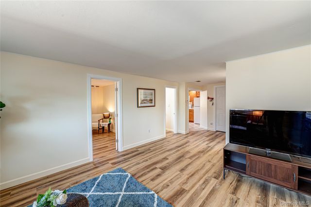 928 Peconic Avenue, West Babylon, NY 11704