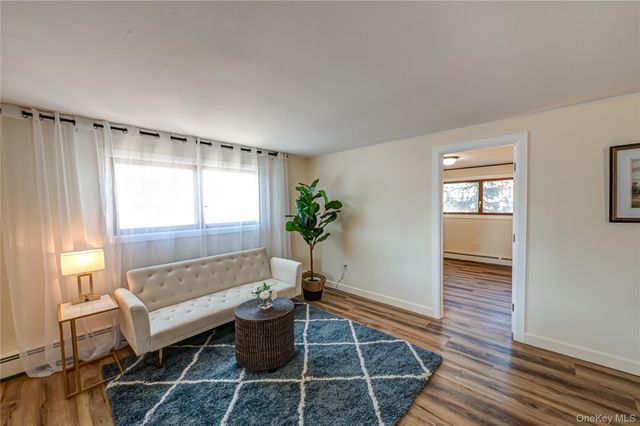 928 Peconic Avenue, West Babylon, NY 11704