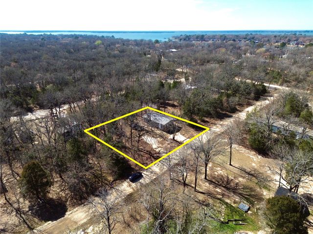 7137 Cayuga Drive, Mabank, TX 75156