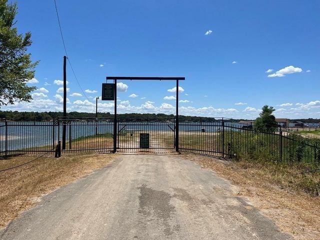 7137 Cayuga Drive, Mabank, TX 75156