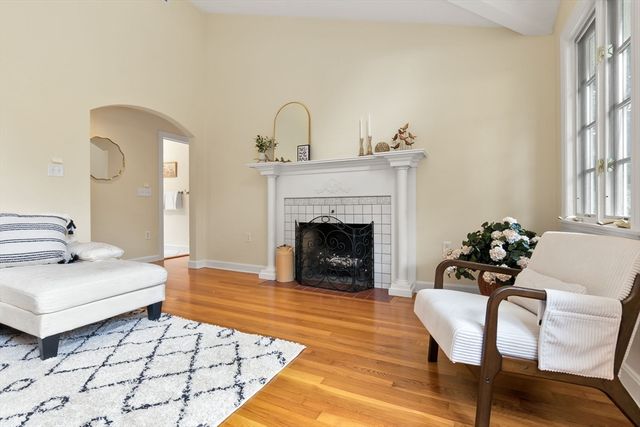 176 Colon St, Beverly, MA 01915