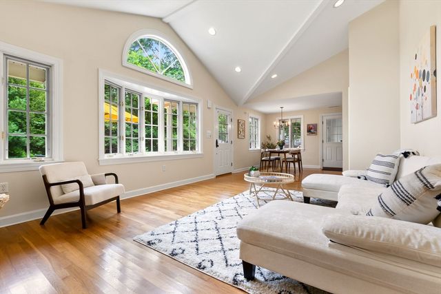 176 Colon St, Beverly, MA 01915