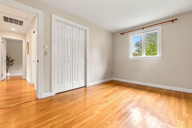 176 Colon St, Beverly, MA 01915