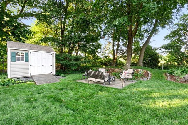 176 Colon St, Beverly, MA 01915