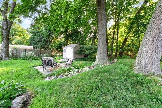 176 Colon St, Beverly, MA 01915
