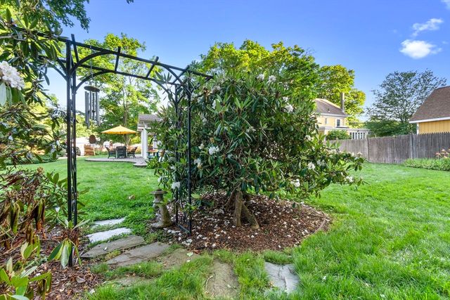 176 Colon St, Beverly, MA 01915