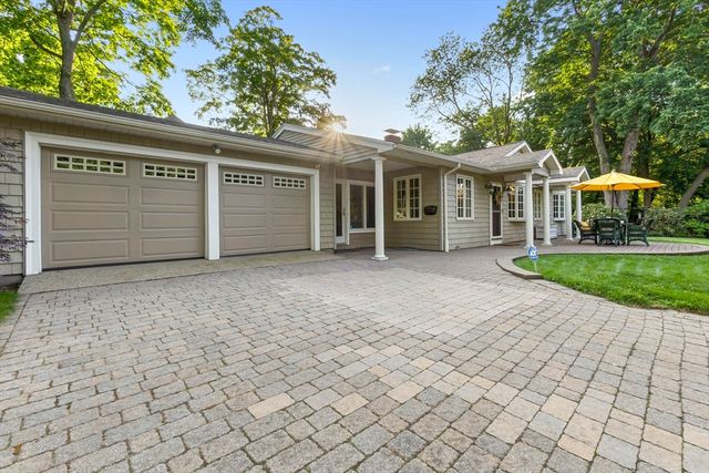 176 Colon St, Beverly, MA 01915