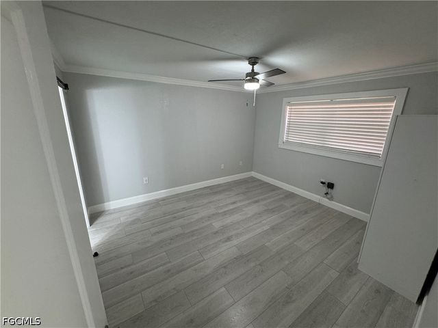 400 Forest Lakes BLVD 209, Naples, FL 34105