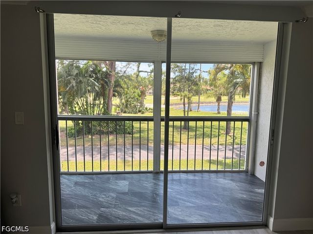 400 Forest Lakes BLVD 209, Naples, FL 34105