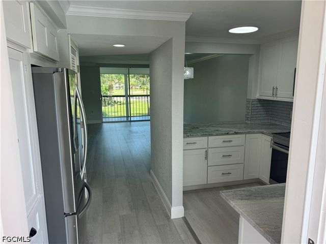 400 Forest Lakes BLVD 209, Naples, FL 34105
