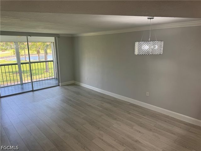 400 Forest Lakes BLVD 209, Naples, FL 34105