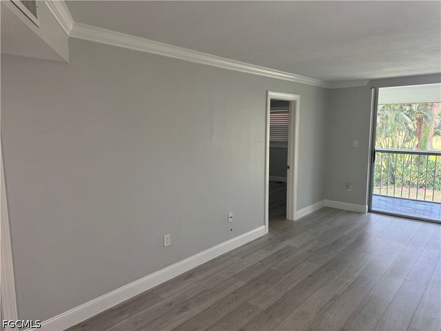 400 Forest Lakes BLVD 209, Naples, FL 34105