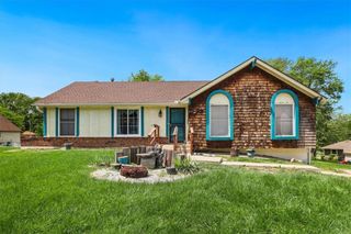 8922 Tennessee Avenue, Kansas City, MO 64138