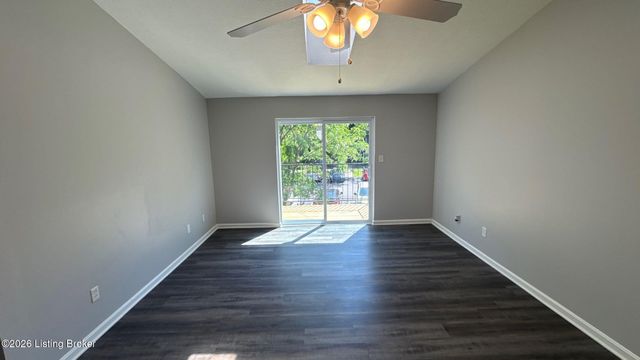6512 Six Mile Ln 6, Louisville, KY 40218