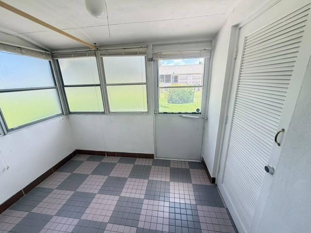 2727 DUDLEY Drive W E, West Palm Beach, FL 33415