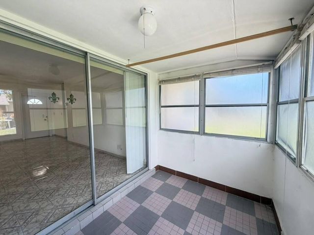 2727 DUDLEY Drive W E, West Palm Beach, FL 33415