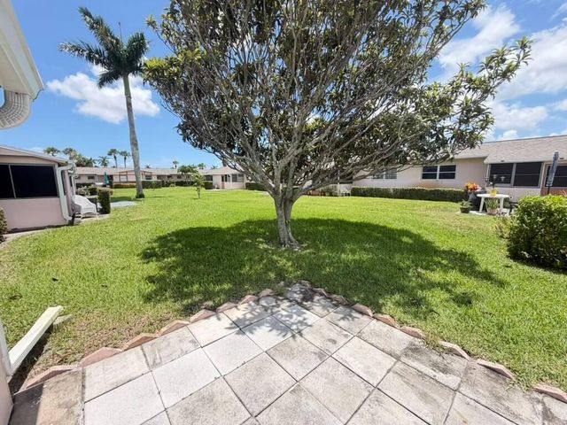 2727 DUDLEY Drive W E, West Palm Beach, FL 33415