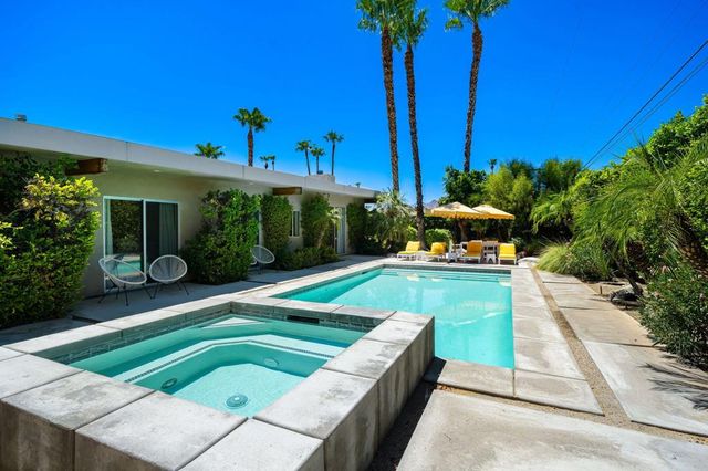 623 Desert Way, Palm Springs, CA 92264