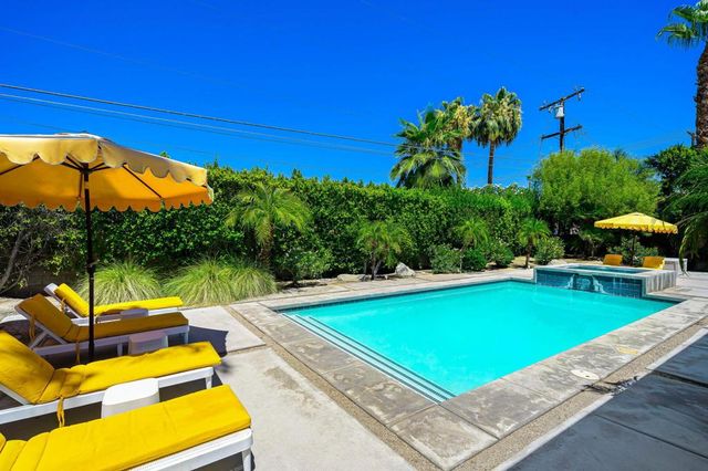 623 Desert Way, Palm Springs, CA 92264