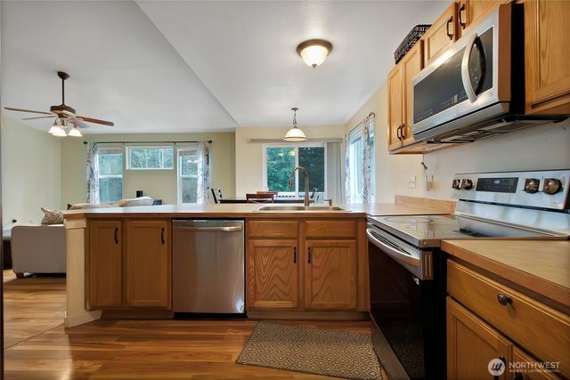 31008 77th Avenue S, Roy, WA 98580