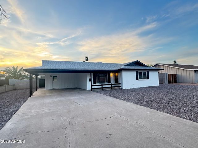 4816 S TAYLOR Drive, Tempe, AZ 85282