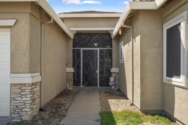 10689 Wellington Cir, Stockton, CA 95209
