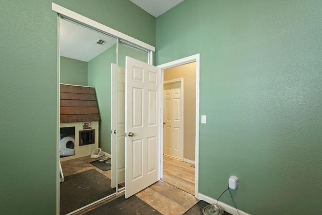 10689 Wellington Cir, Stockton, CA 95209