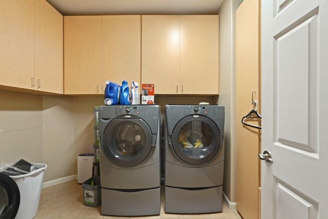 10689 Wellington Cir, Stockton, CA 95209