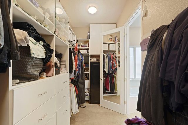 10689 Wellington Cir, Stockton, CA 95209
