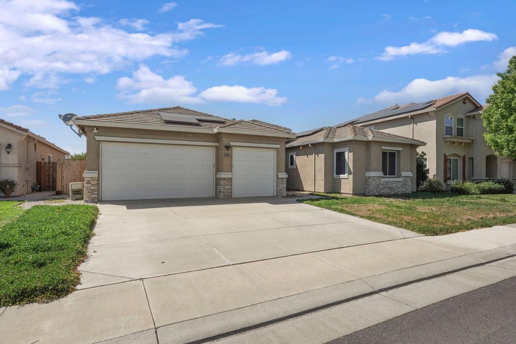 10689 Wellington Cir, Stockton, CA 95209