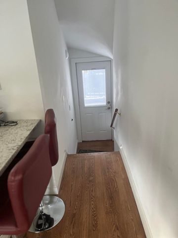 9822 Richard Avenue, Franklin Park, IL 60131