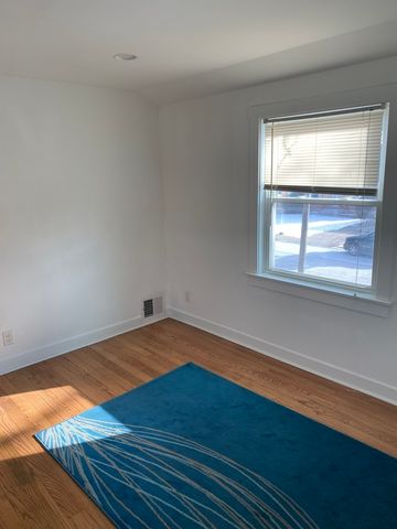 9822 Richard Avenue, Franklin Park, IL 60131