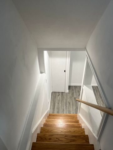 9822 Richard Avenue, Franklin Park, IL 60131