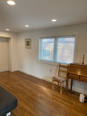 9822 Richard Avenue, Franklin Park, IL 60131