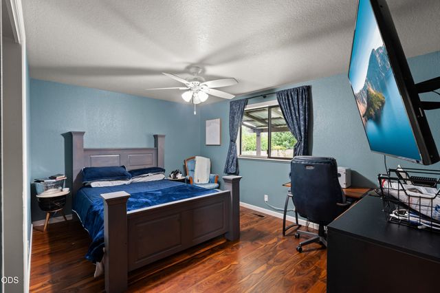 854 Delsie Drive, Grants Pass, OR 97527