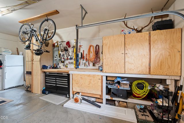 854 Delsie Drive, Grants Pass, OR 97527